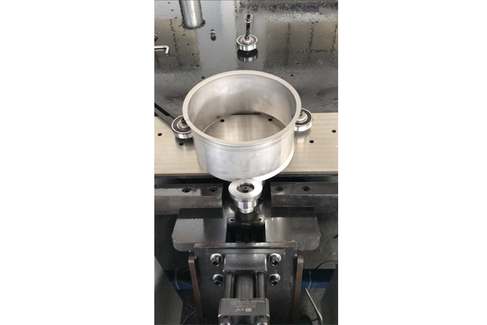 1-5-round-tube-flanging-machine_02b